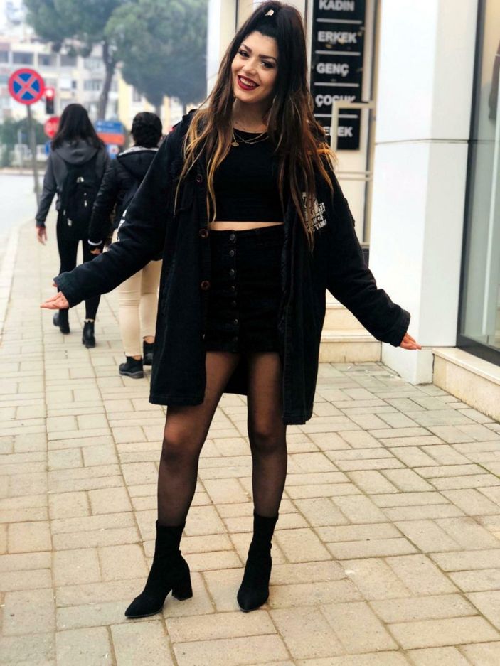 İzmir'de dolandırıcılıktan tutuklanan fenomenler serbest bırakıldı