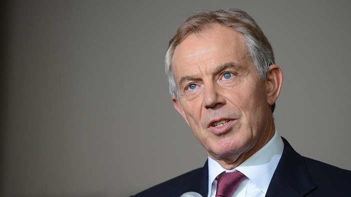 Tony Blair'ın 'şövalyelik unvanı'nın iptalini isteyenlerin sayısı 1 milyonu geçti