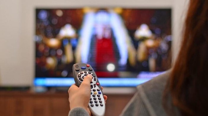 8 Ocak 2022 Cumartesi TV yayın akışı: Bugün televizyonda neler var?