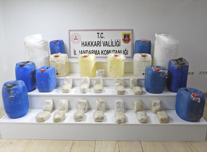 Hakkari'de İHA destekli operasyon: 30 kilo eroin ele geçirildi