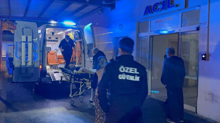 d Kütahya’da, gürültü nedeniyle bıçaklı kavga: 2 yaralı