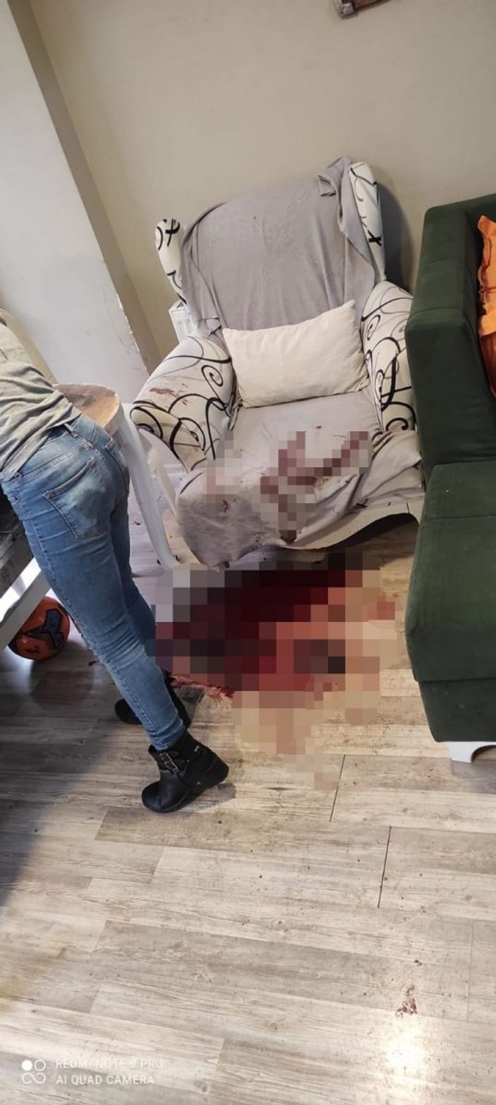 i Kağıthane’de, çocuklarının önünde eşine 12 el ateş etti