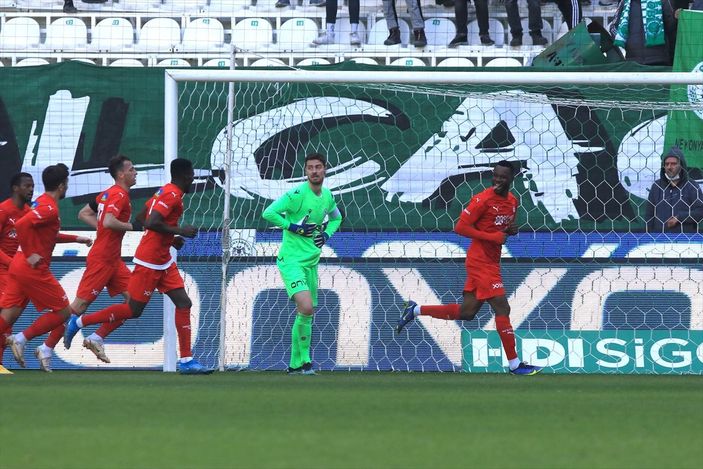 Sivasspor, Konyaspor'un serisini bitirdi