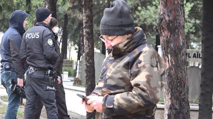 d Bursa'da, babalık davasında mezarı açılan iş insanı, babası çıktı