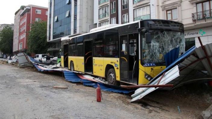 İstanbul'da İETT otobüslerinin kazaları dikkat çekiyor