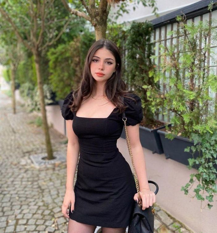 Güzelliğiyle baş döndürüyor! Yargı'nın Parla'sı Zeynep Atılgan'ın iddialı pozları Instagram'ı salladı