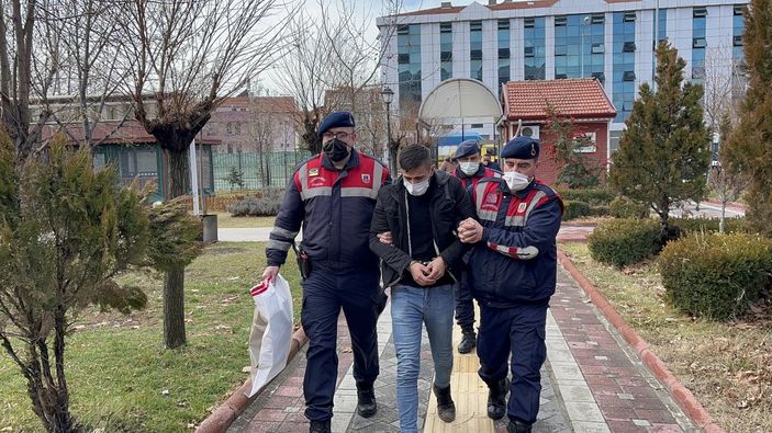 i Isparta’da katil zanlısının gözyaşları