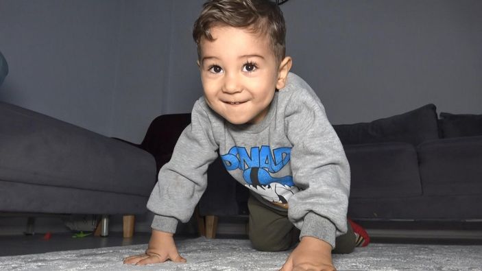 d Bursa'da SMA hastası bebek, kilo almaması için aç yatırılıyor