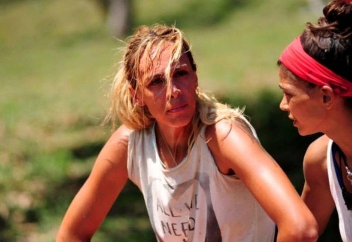 Estetikle evrim geçirdi! Survivor Duygu Bal, artık bambaşka biri...