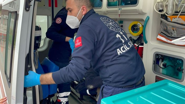 i Bursa'da köpeği havlıyor diye komşusunu bıçakladı