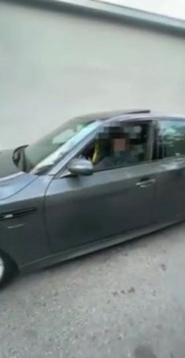 d Zeytinburnu'nda drift atan sürücü kamerada