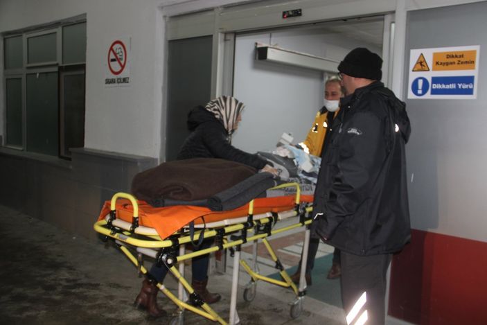 Erzincan'da köpeğin saldırdığı Emin'in doktoru: Derisi yüzülmüş gibiydi