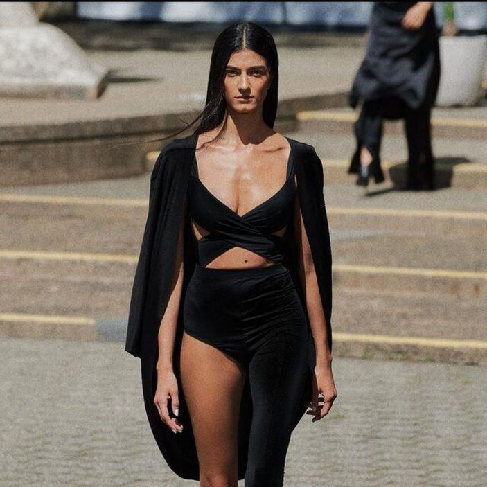 Gözlerinizi alamayacaksınız! Survivor sunucusu Murat Ceylan'ın sevgilisi bakın hangi ünlü manken çıktı