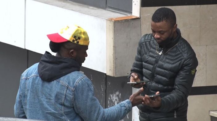 i Kağıthane'de Afrikalı genç gasbedildi