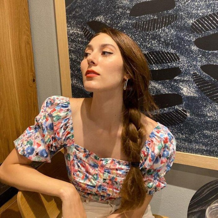 Gönül Dağı'nın Elif Hemşire'si Zümre Meğreli'nin pozları Instagram'ı salladı! Güzelliğiyle mest etti