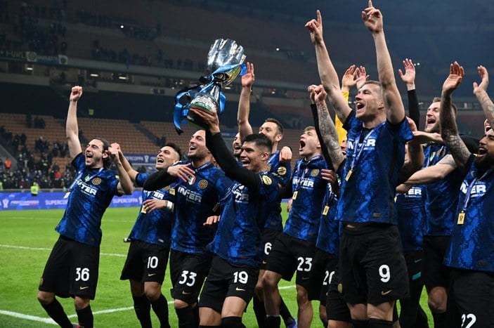 Juventus'u yenen İnter, İtalya Süper Kupası'nı kazandı
