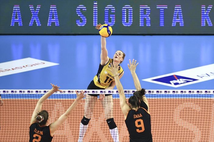 Galatasaray'ı yenen VakıfBank, Kupa Voley'de dörtlü finalde
