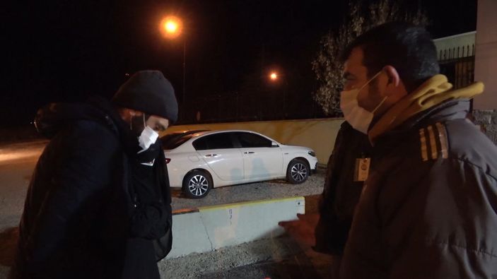 Kırıkkale'de virüslü karı koca otobüste yakalandı: