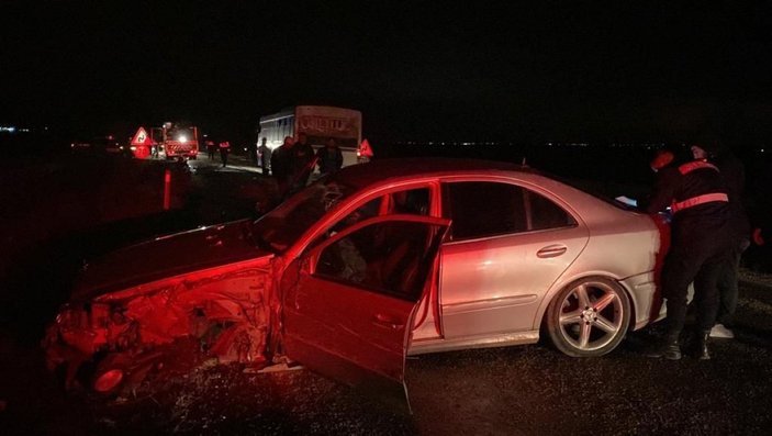 Ceyhan'da kaza: 1 ölü, 2 yaralı