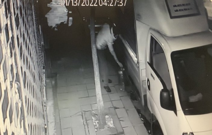 İstanbul'da mahalledeki mazot hırsızı kamerada