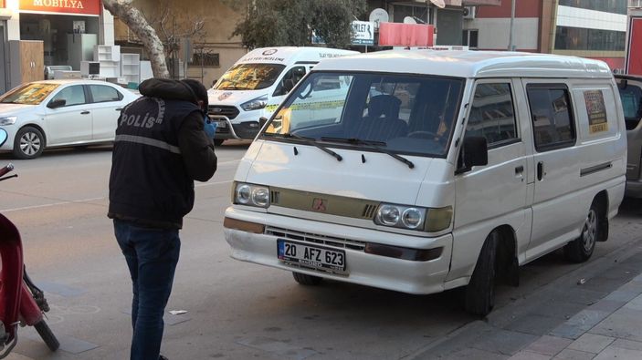 i Denizli'de aynı mahalleden 30 aracın plakası çalındı