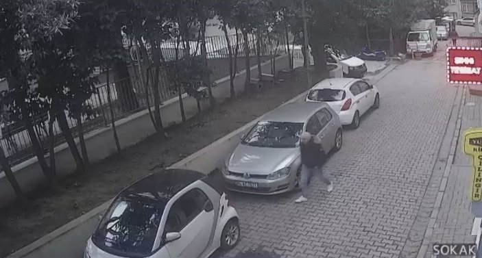 Beşiktaş polisi hırsızı kıyafetinden yakaladı