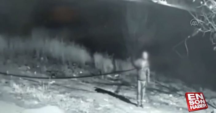 Kayseri'de kablo çalma anı kamerada