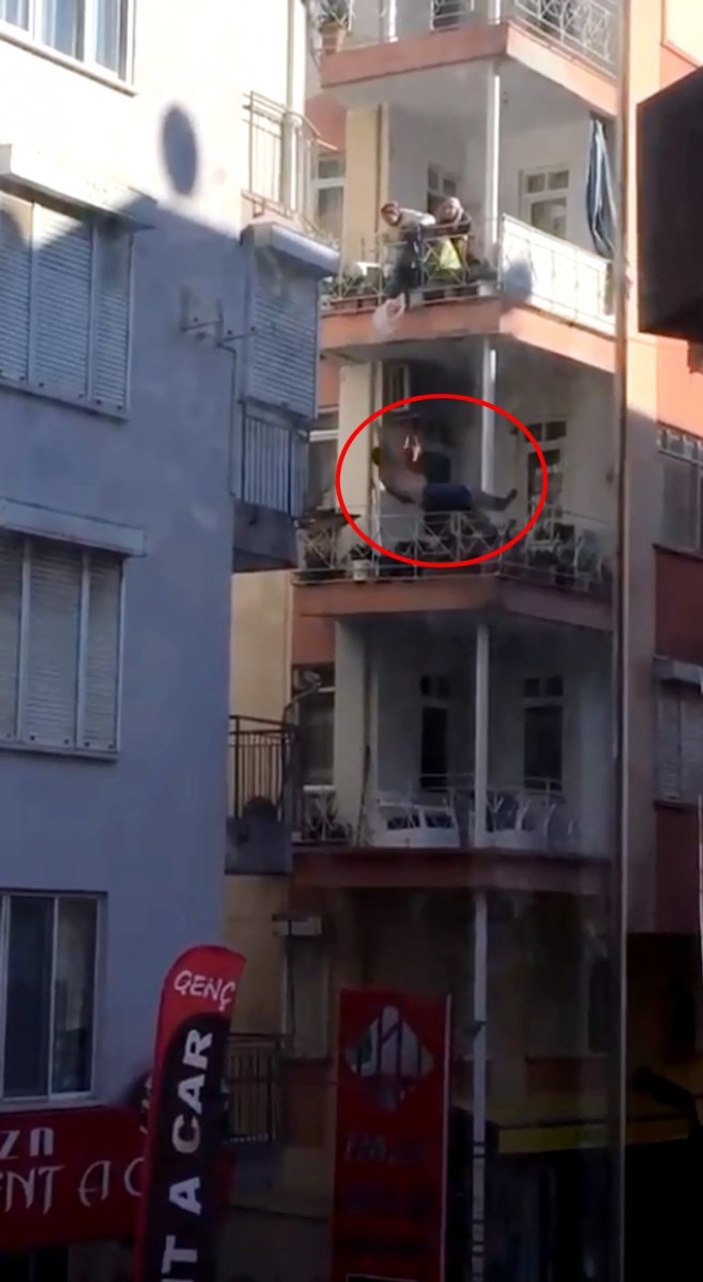 Antalya'da aşağı atlayan kişi, ağır yaralandı