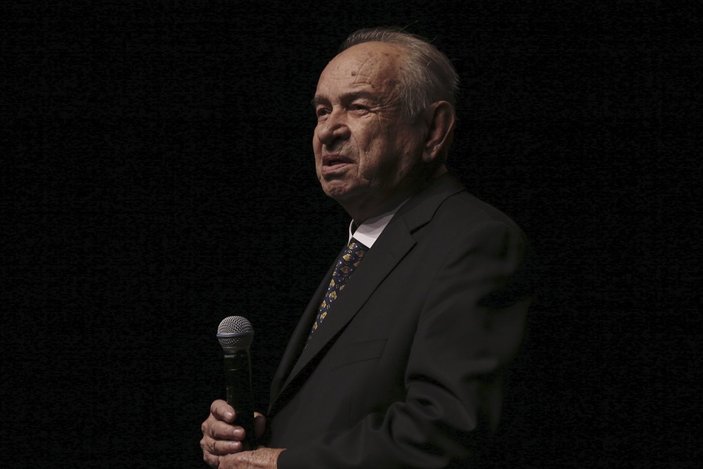 Tiyatro sanatçısı Bozkurt Kuruç hayatını kaybetti