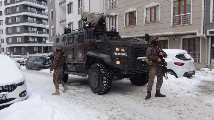 i Van’da düzensiz göçmen operasyonu