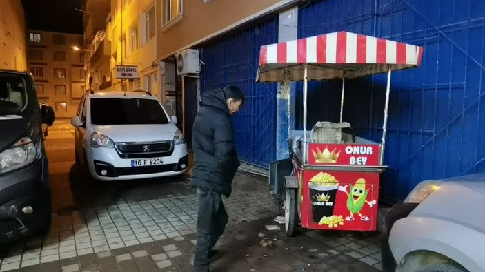 Bursa'da engelli gencin tezgah aküsü ve malzemeleri çalındı