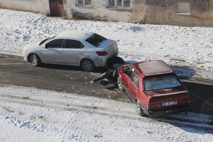 Erzurum'da Sibirya soğukları yaşanıyor