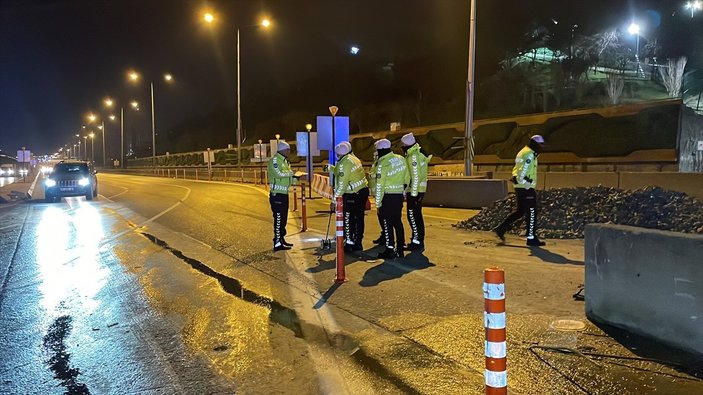 Maltepe'de kaza sonrası çekici bekleyen sürücüye araç çarptı, sürücü öldü