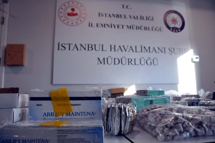 İstanbul Havalimanı'nda ilaç kaçakçılarına yönelik operasyon