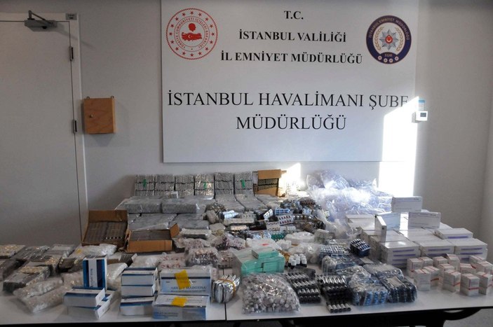 İstanbul Havalimanı'nda ilaç kaçakçılarına yönelik operasyon