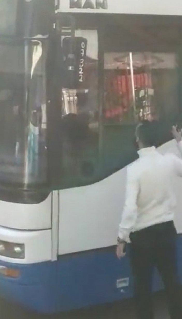 Ankara’da otobüs şoförüne 'el bombası' tehdidine soruşturma