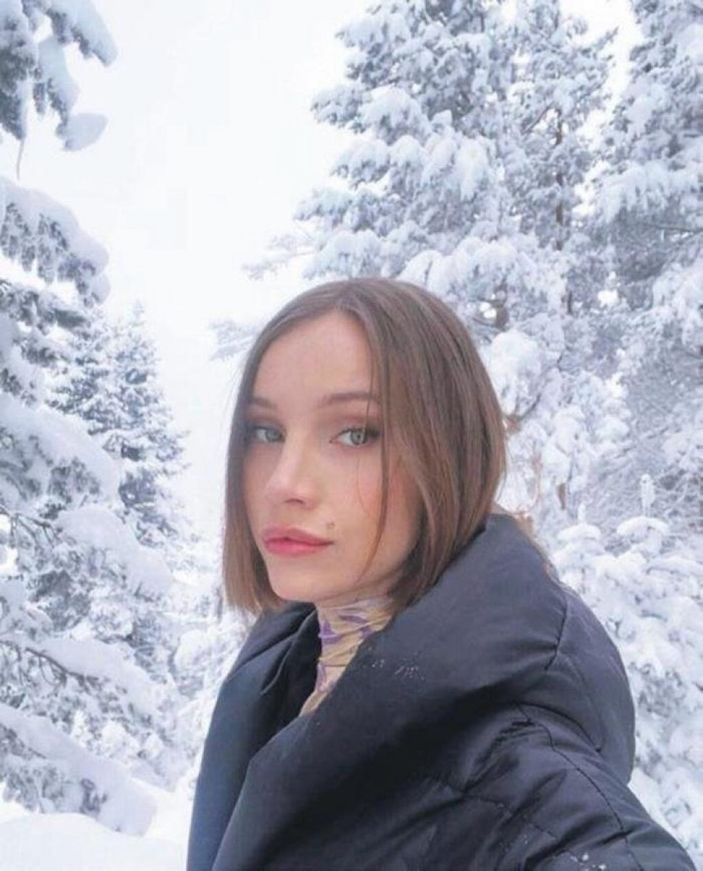 Didem Soydan'ı çabuk unuttu! Maraşlı'nın yıldızı Burak Deniz gönlünü bakın kime kaptırdı