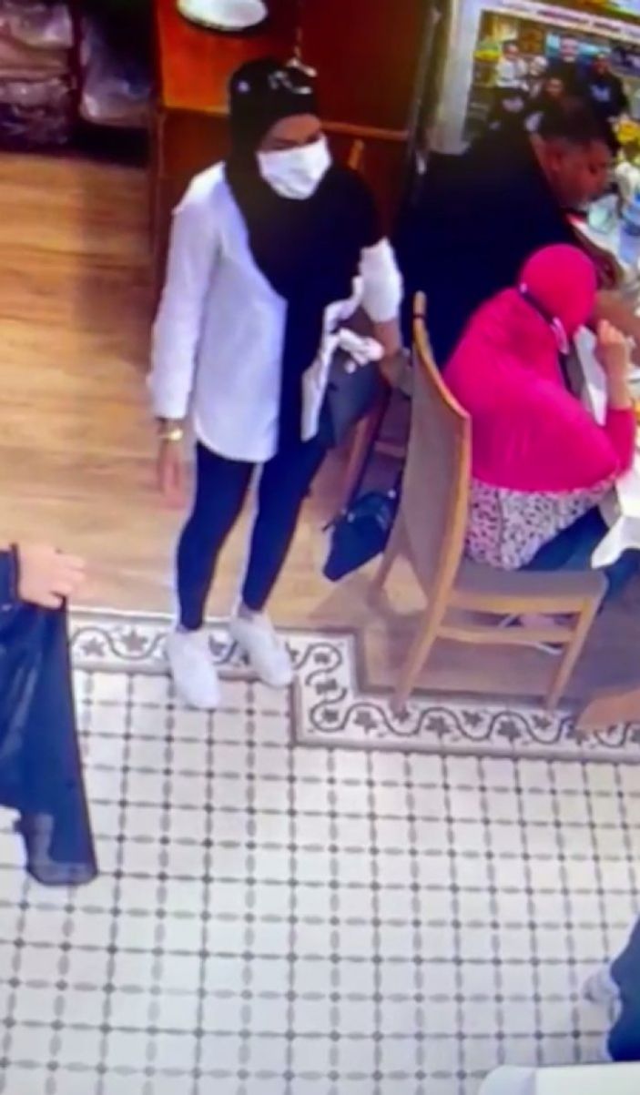 Taksim’de kadın hırsızlar turistin çantasını çaldı