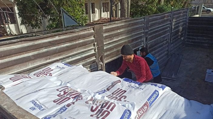 Mardin’den Rasulayn'a gıda ve ilaç yardımı