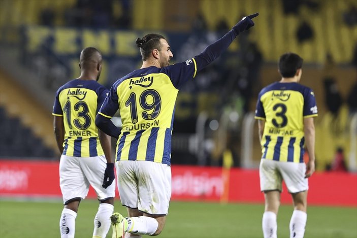 Fenerbahçe Altay'ı 2 golle geçti