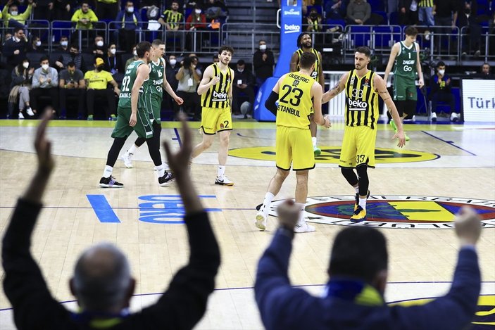 Fenerbahçe EuroLeague'de Zalgiris Kaunas'ı geriden gelerek yendi