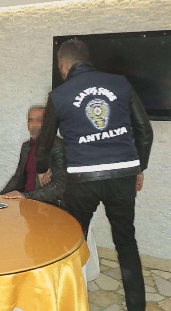 Antalya’da aylardır aranan kadın hakkında cinayet itirafı