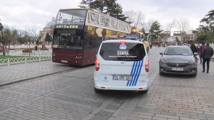 İBB’nin bünyesine geçen tur otobüsleri için eylem yaptılar