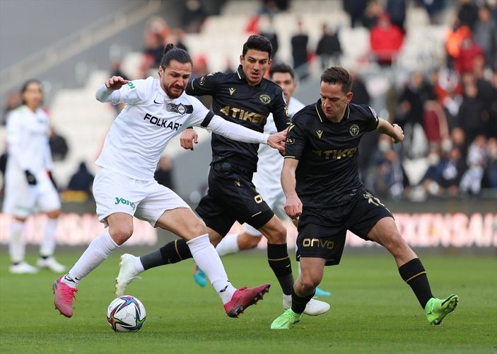 Konyaspor, Altay'ı tek golle mağlup etti