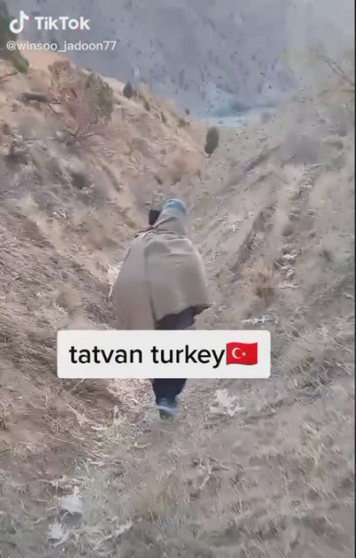 Kaçak göçmenler Türkiye'ye gelişlerini TikTok'ta paylaşıyor