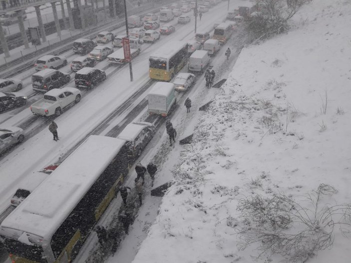 İstanbul'dan kar yağışı ile ilgili duyurular