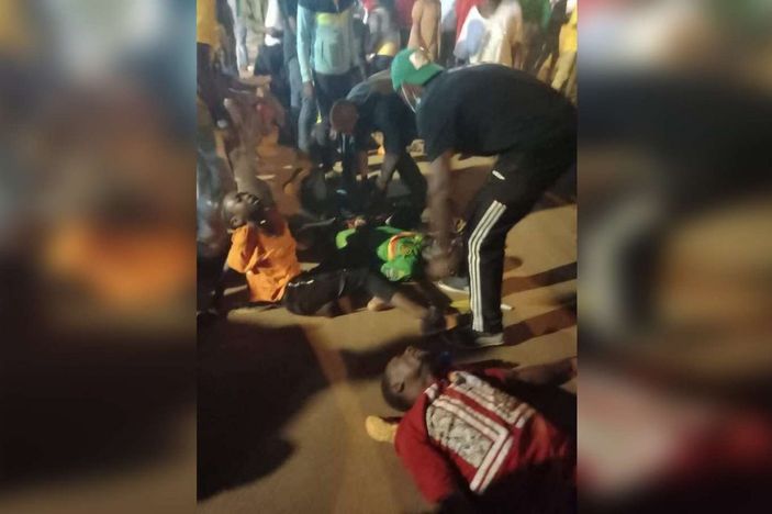 Afrika Uluslar Kupası'ndaki izdihamda 8 kişi öldü