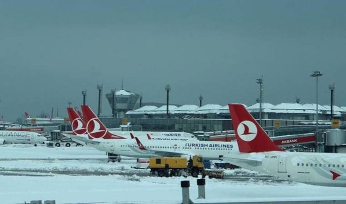 İstanbul Havalimanı’nda seferler kademeli olarak başladı
