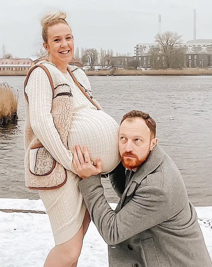 Danimarka'da üçüz doğuran kadın, sosyal medyanın gündemine oturdu