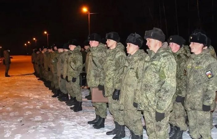 Rusya'dan Ukrayna yakınlarında ve Kırım’da askeri tatbikat